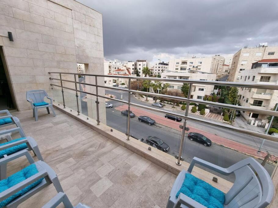 Deir Ghbar 3 Rooms Apart Амман Екстер'єр фото