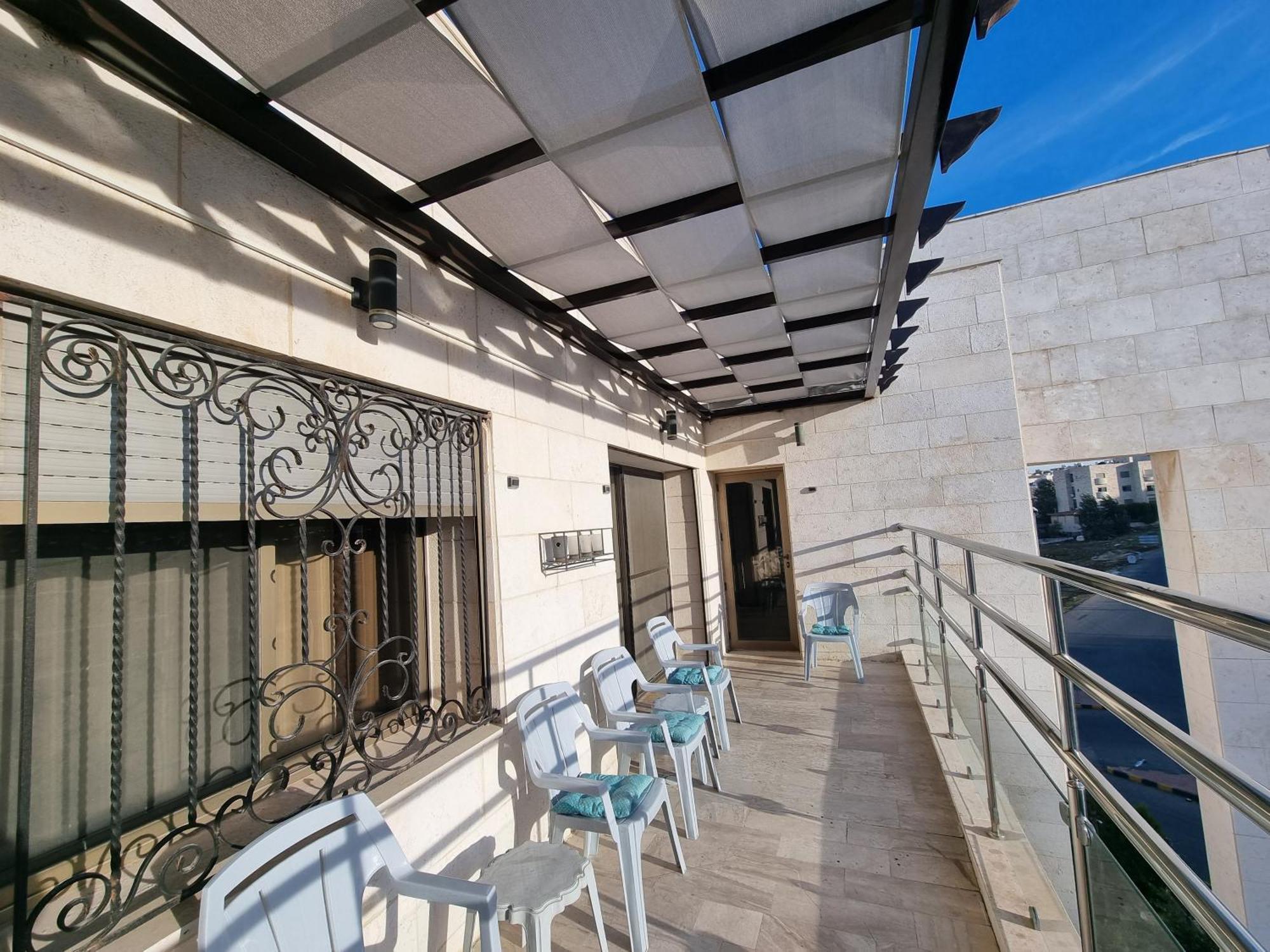 Deir Ghbar 3 Rooms Apart Амман Екстер'єр фото
